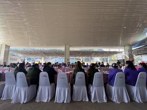 สตรีสานสัมพันธ์ สร้างสรรค์งานพัฒนาชุมชน (สตรีสัญจร) จังหวัดเพชรบ