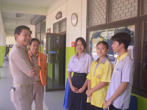 มอบเงิน TO BE NUMBER ONE 68