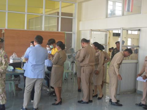 ตรวจยาเสพติด กำนัน ผู้ใหญ่บ้าน