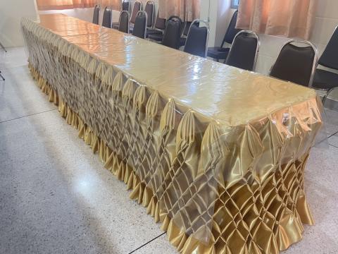 คณะคุณครูและนักเรียนโรงเรียนบ้านราหุล