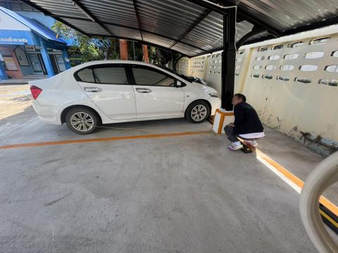 จัดสร้างที่จอดรถยนต์/รถมอเตอร์ไซค์ คลินิกแพทย์แผนไทย