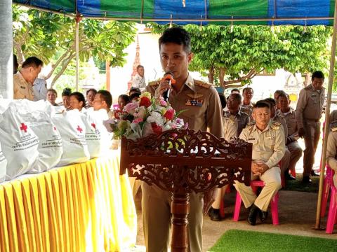 โครงการหน่วยบำบัดทุกข์ บำรุงสุข สร้างรอยยิ้มให้ประชาชน จังหวัดเพ