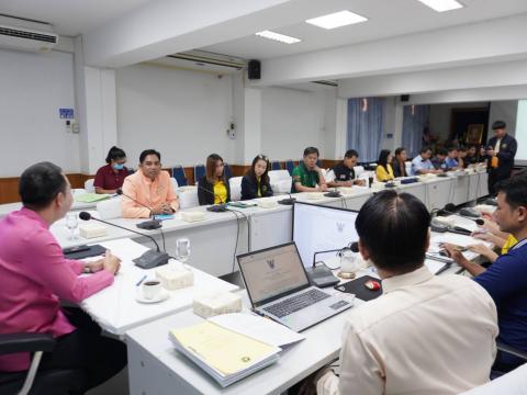 การประชุมคณะทำงานแก้ไขปัญหาพื้นที่โรงพยาบาลส่งเสริมสุขภาพตำบลที่